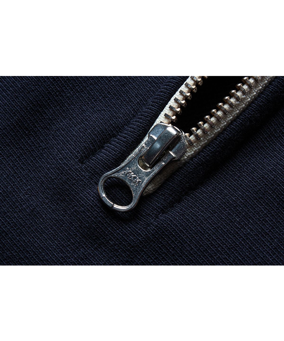 더 레스큐(THE RESQ) CLASSIC QUARTER ZIP HOODIE [DARK NAVY]