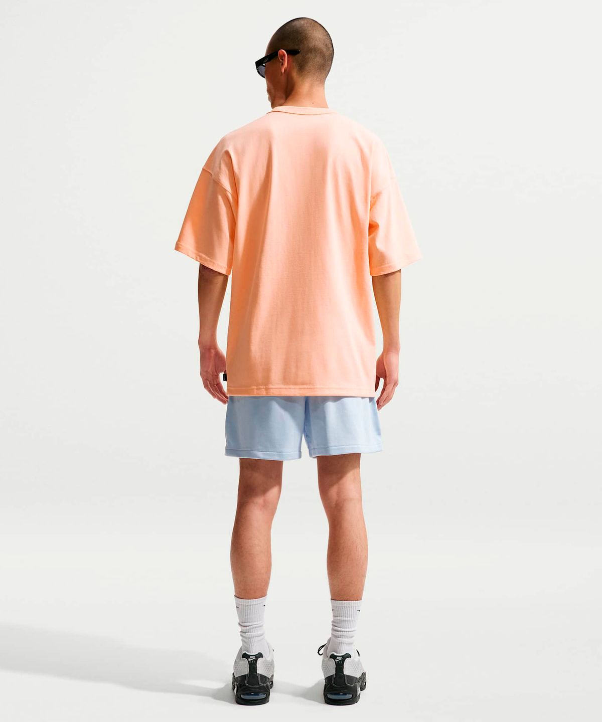 나이키(NIKE) 스포츠웨어 프리미엄 에센셜 오버사이즈 티셔츠 M - 아이스 피치 / IH1130-860