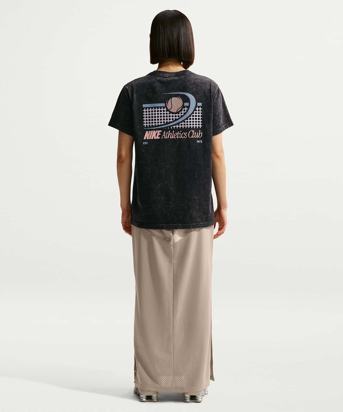 나이키(NIKE) 스포츠웨어 클래식 오버사이즈 티셔츠 W - 블랙 / IR7876-010