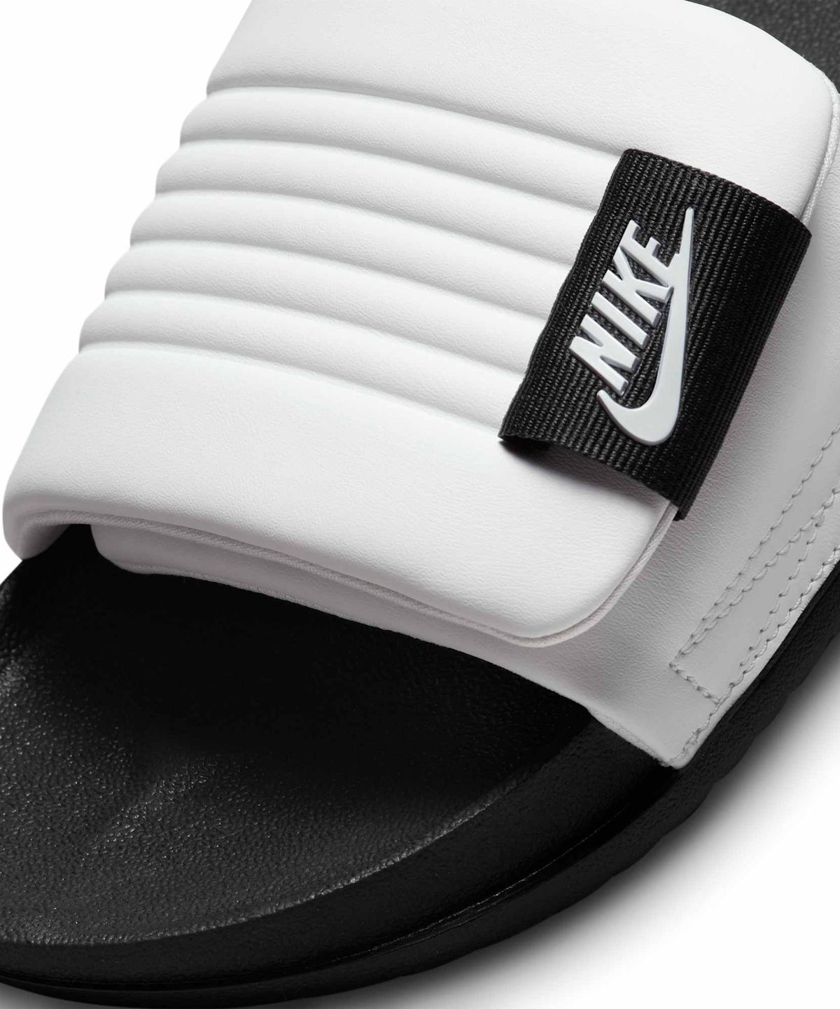 나이키(NIKE) 오프코트 어저스트 M - 서밋 화이트:블랙:서밋 화이트 / DQ9624-100