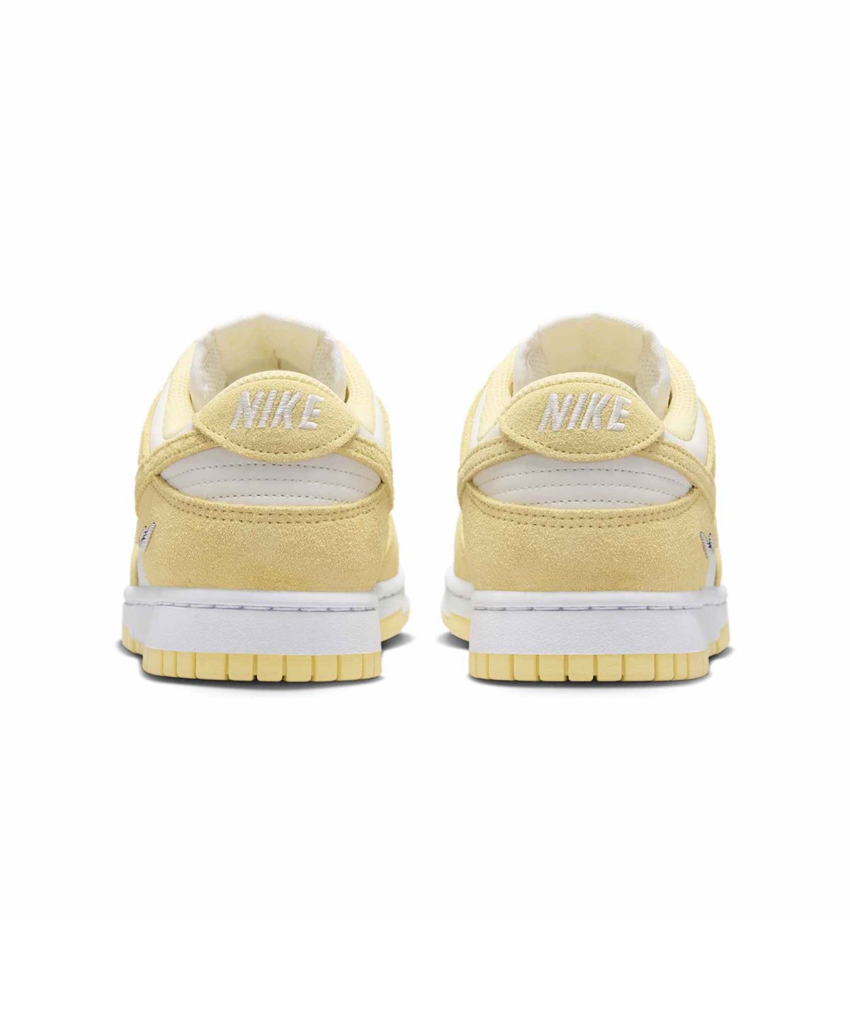 나이키(NIKE) 덩크 로우 스웨이드 W - 세일:화이트:메탈릭 실버:소프트 옐로우 / IO4244-104