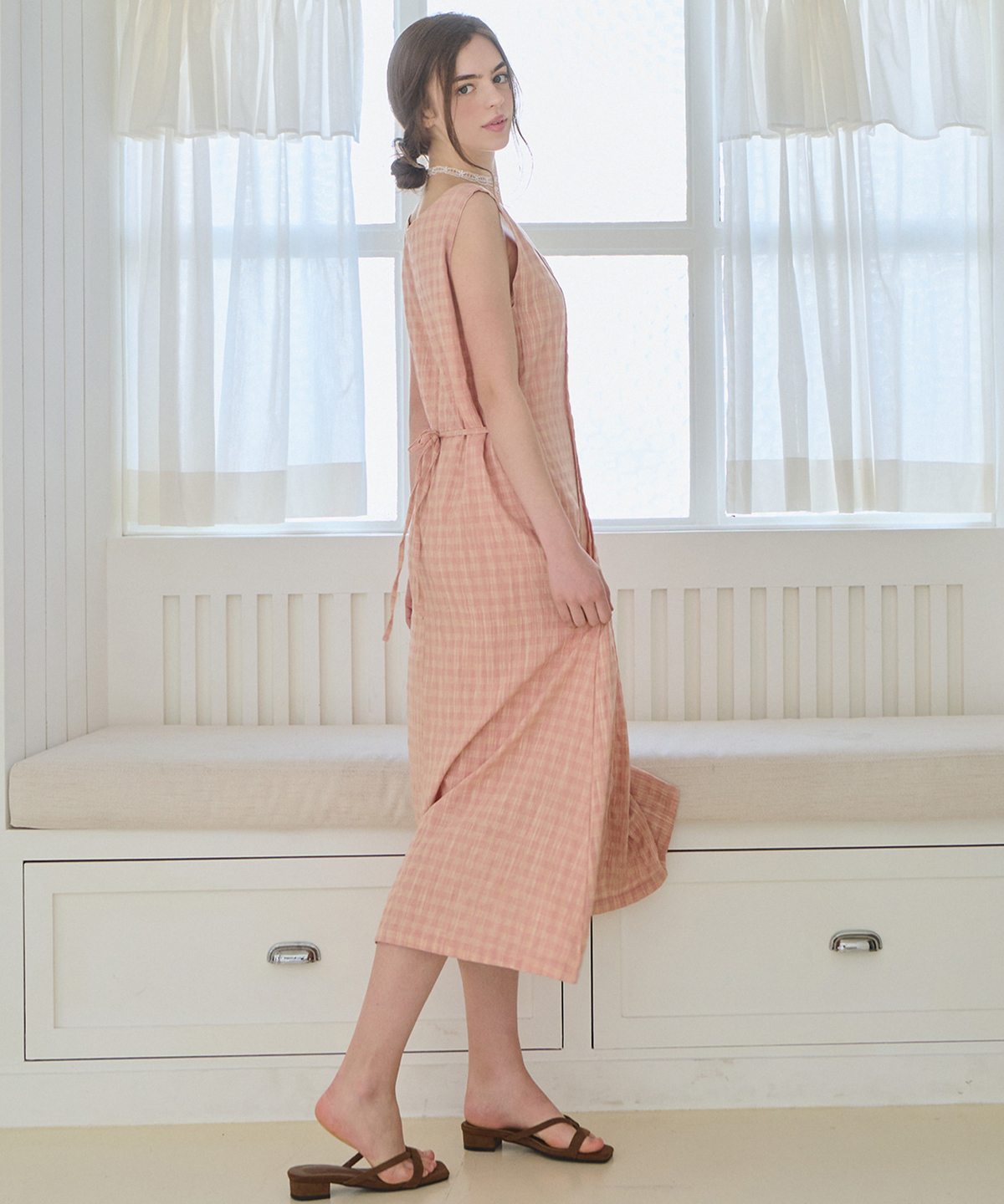 슬로우롤리(SLOWLOLLI) Pintuck bloom dress - Peach pink