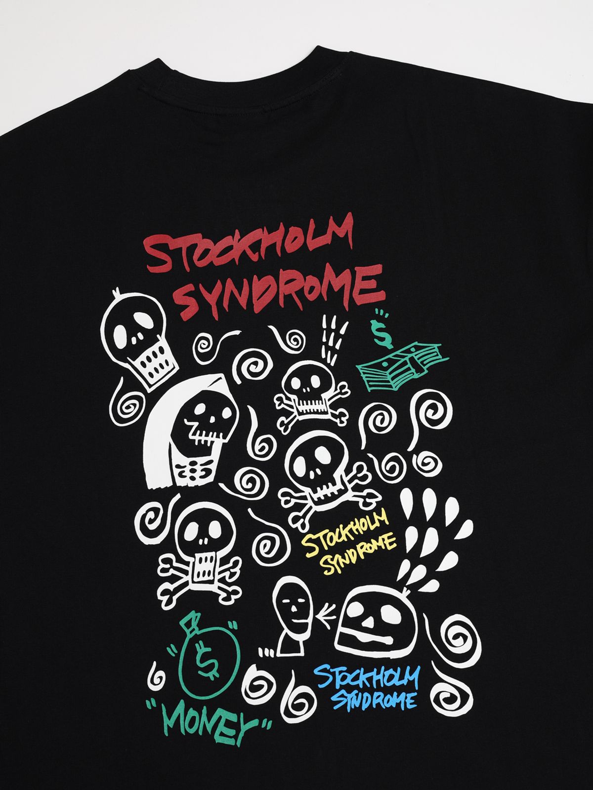 스톡홀름 신드롬(STOCKHOLM SYNDROME) 두들 스컬 티 - 블랙