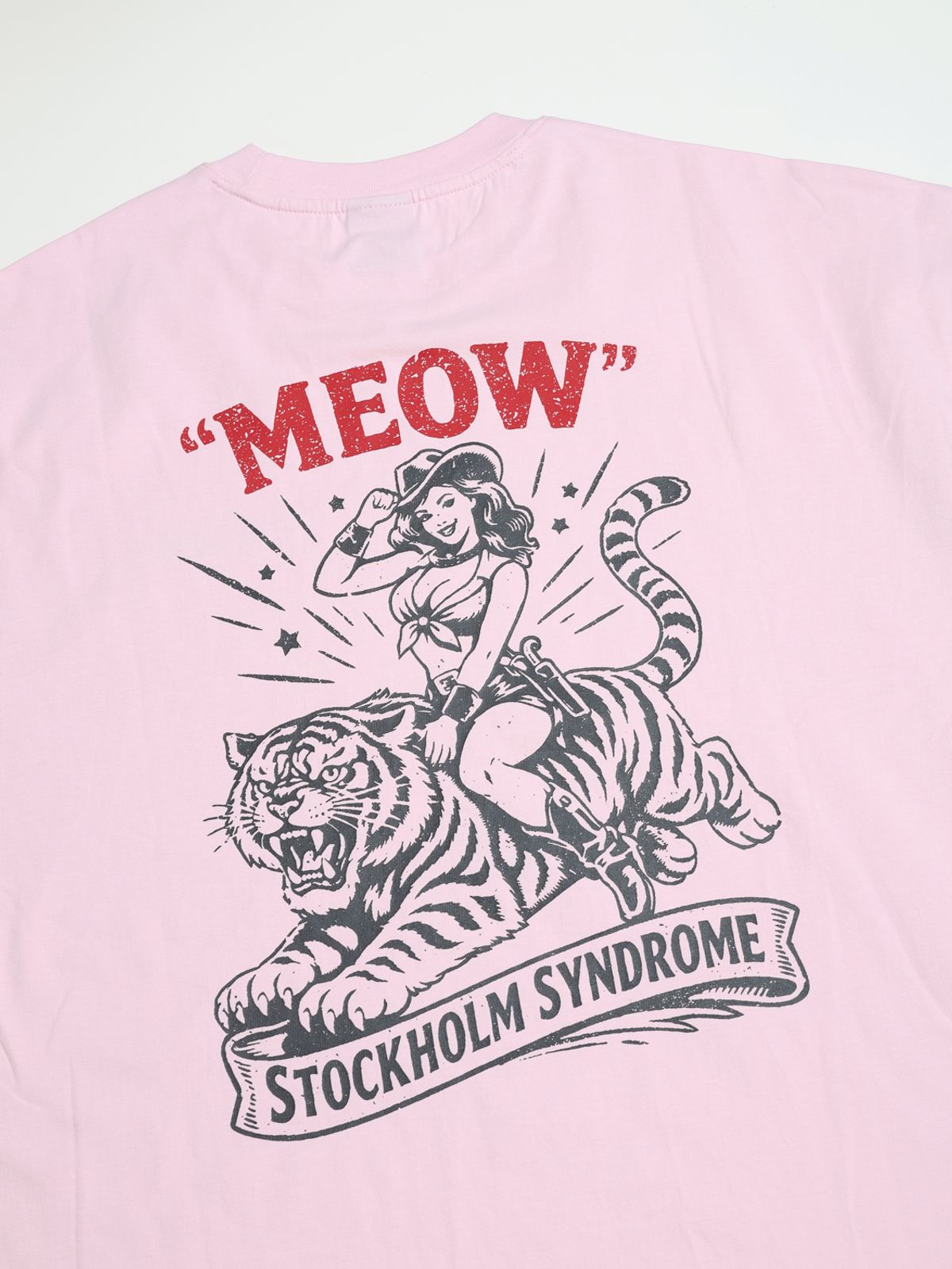 스톡홀름 신드롬(STOCKHOLM SYNDROME) 타이걸 티 - 핑크