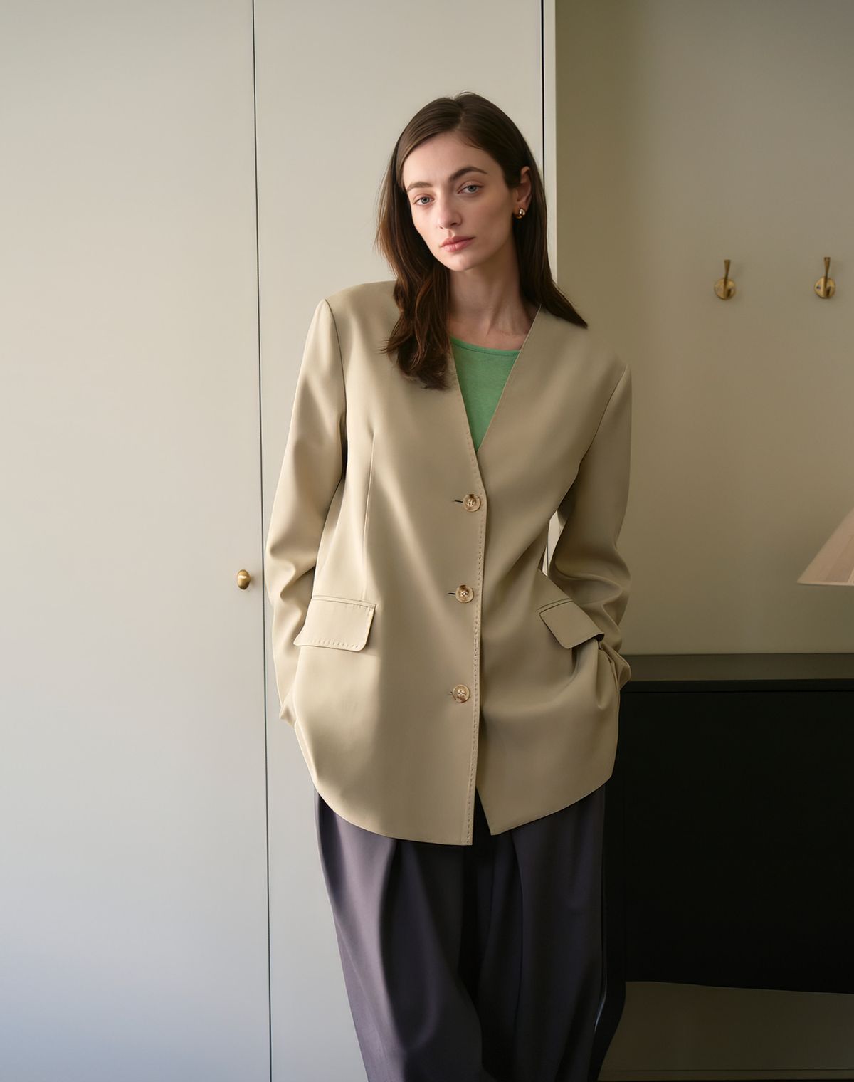 지에마르(GIEMAR) STITCH NO COLLAR JACKET GREEN  스티치 노카라 자켓 그린