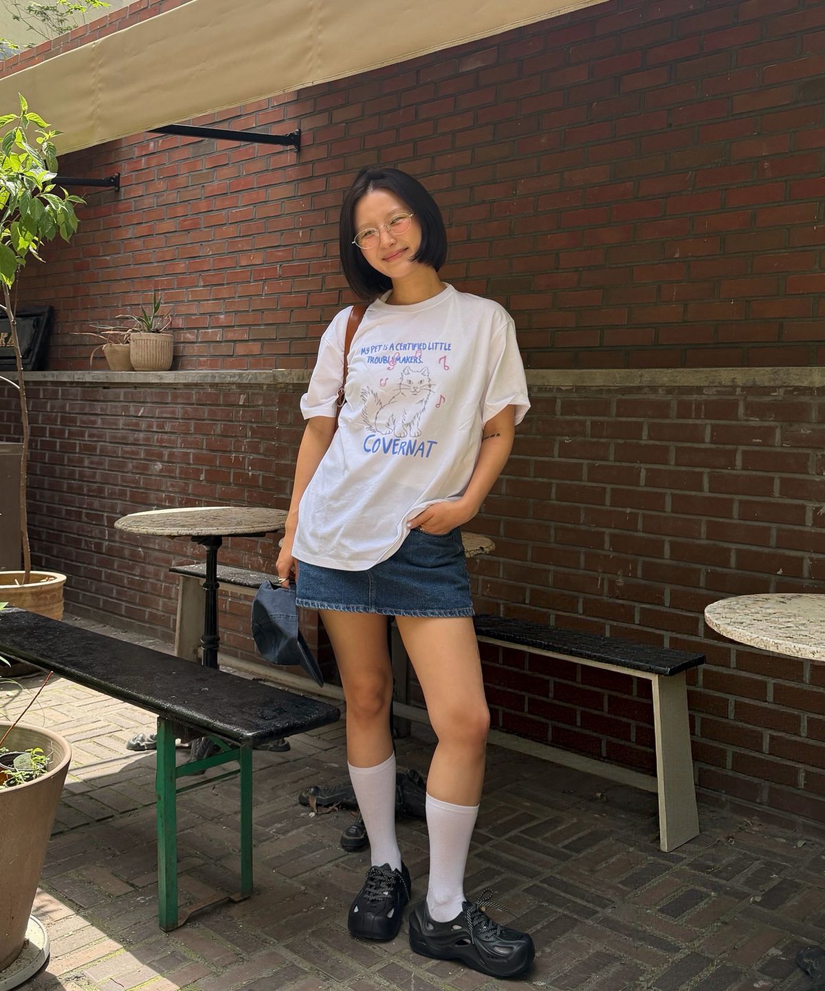 커버낫 우먼(COVERNAT WOMAN) 우먼 오버핏 캣 그래픽 티셔츠 화이트