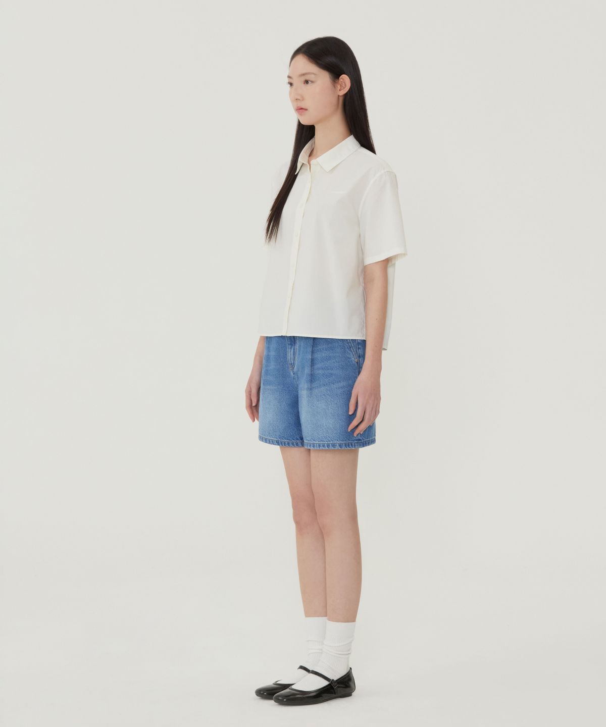 커버낫 우먼(COVERNAT WOMAN) 우먼 코튼 하프 셔츠 아이보리