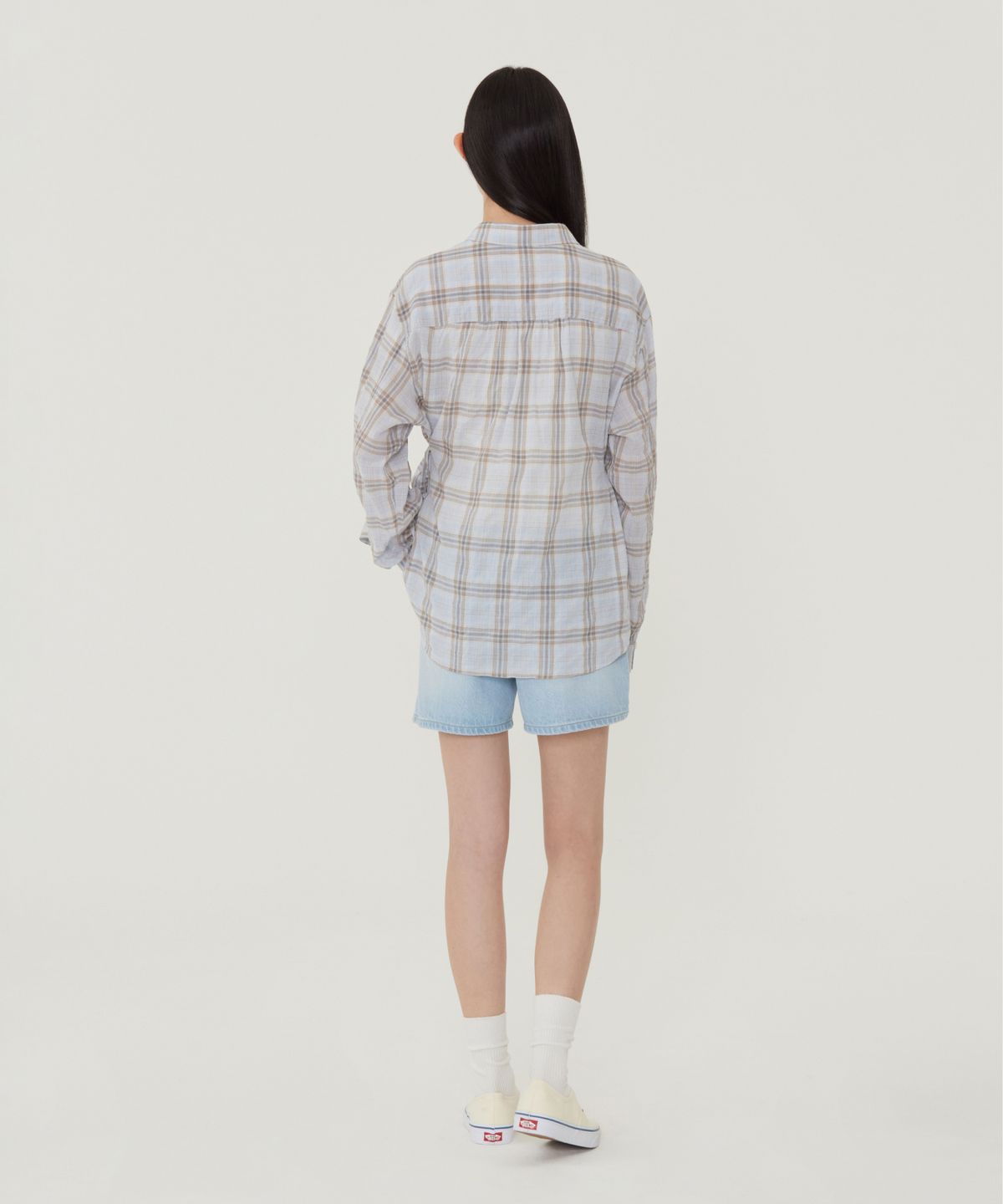 커버낫 우먼(COVERNAT WOMAN) 우먼 오버핏 체크 셔츠 라이트 블루