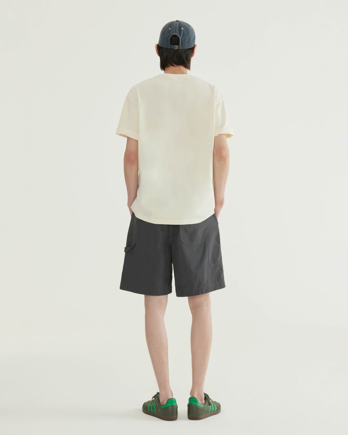 커버낫(COVERNAT) 그래픽 로고 트러커 볼캡 블랙