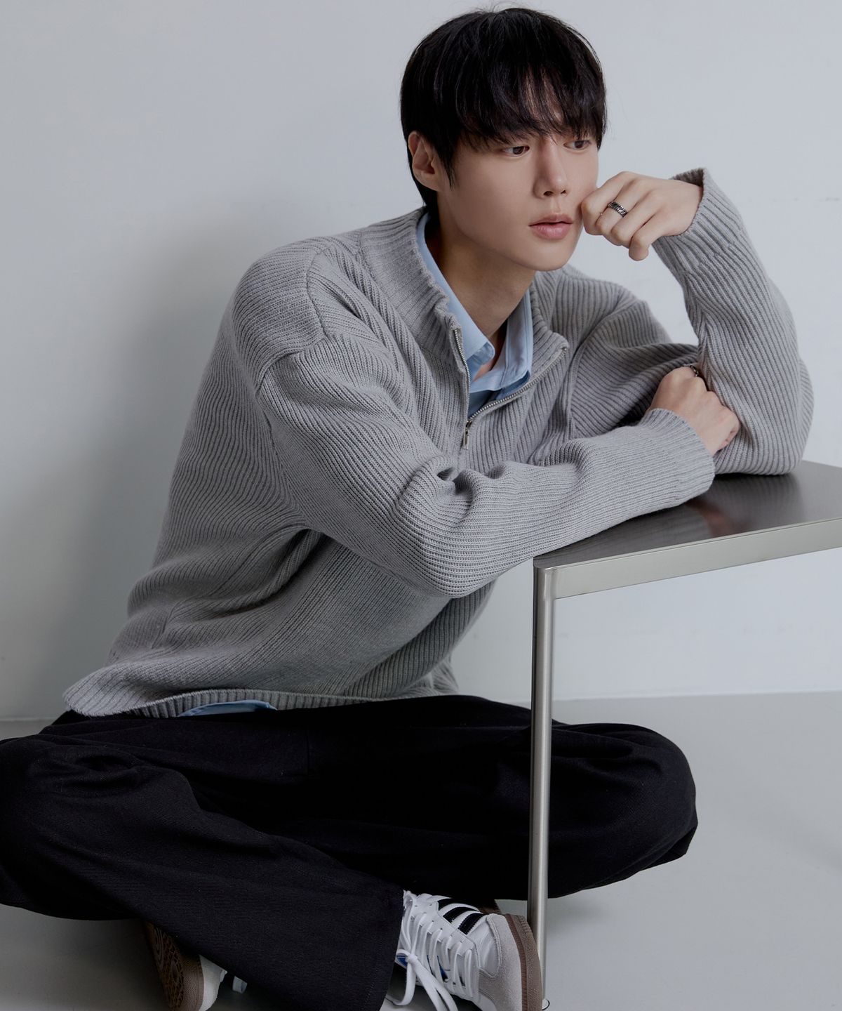 노드유(NODU) 쿼터 하프 집업 골지 니트 [그레이]