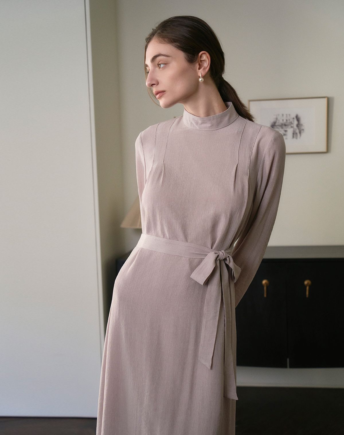 지에마르(GIEMAR) HALF NECK DRESS LIGHT PURPLE 하프 넥 드레스 라이트 퍼플