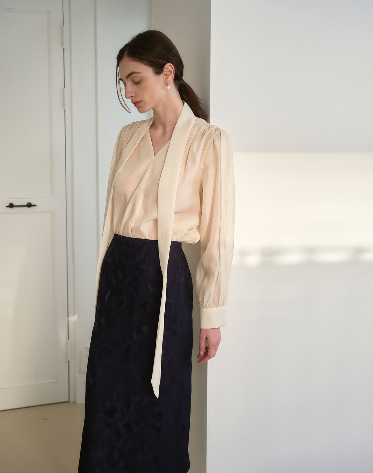 지에마르(GIEMAR) PATTERN SKIRT NAVY 패턴 스커트 네이비