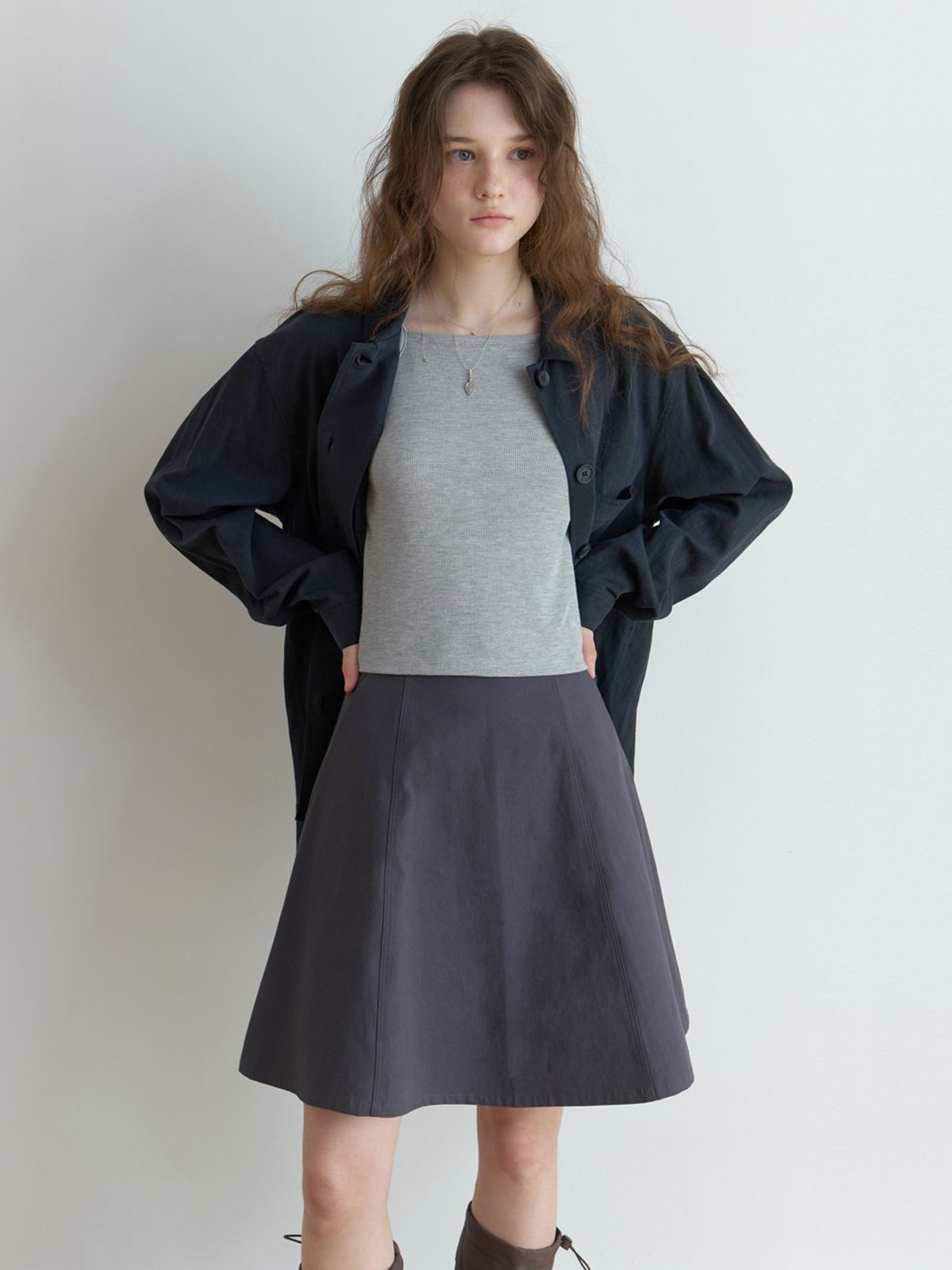 더미튼(THEMITTEN) Befor flare skirt (charcoal)