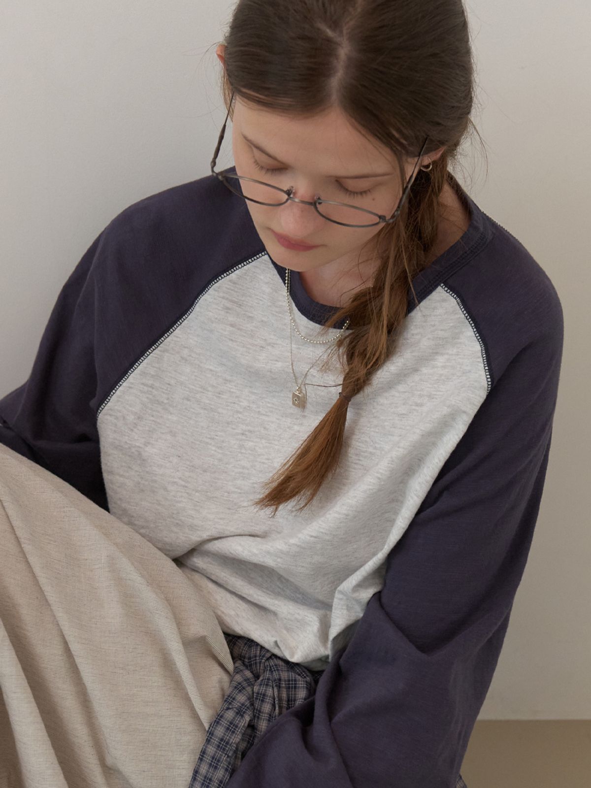 더미튼(THEMITTEN) Neer raglan t-shirt (melange gray)