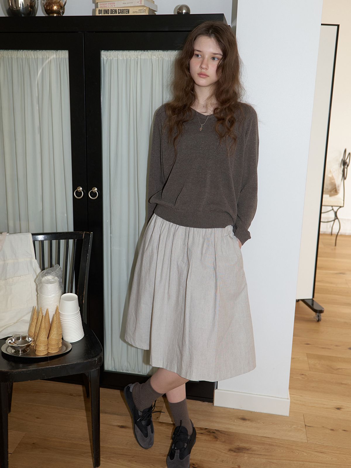 더미튼(THEMITTEN) Farina linen v knit (deep taupe)