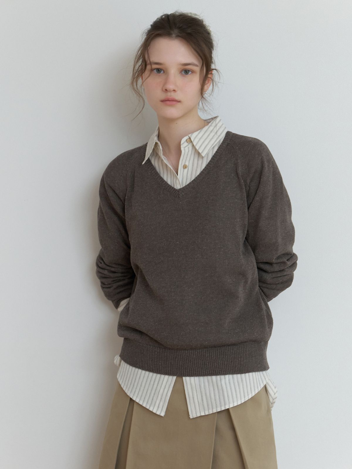 더미튼(THEMITTEN) Farina linen v knit (deep taupe)
