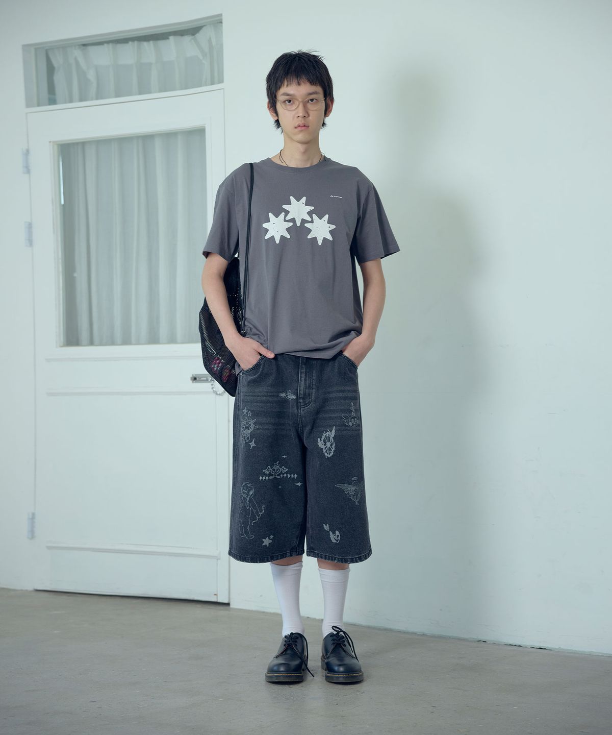 나이스고스트클럽(NICEGHOSTCLUB) RELIGIOUS SYMBOL TEE_CHARCOAL(NG2GMUT508A)