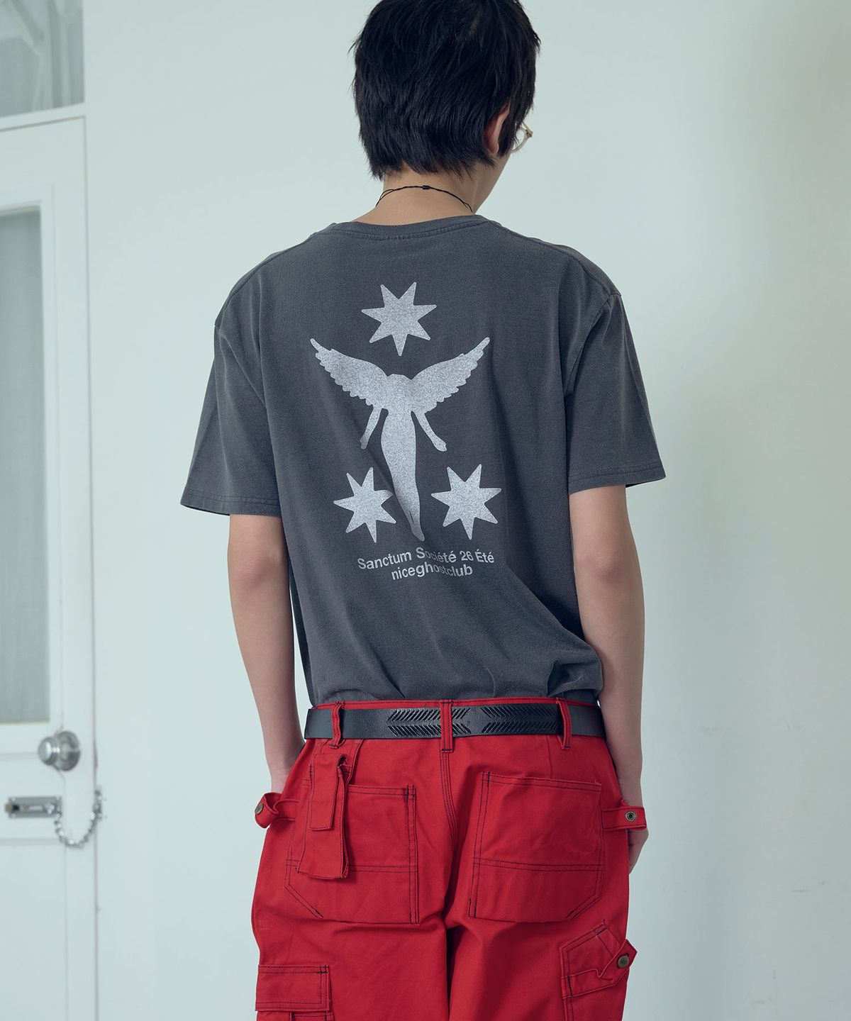 나이스고스트클럽(NICEGHOSTCLUB) SANCTUM SOCIETY PIGMENT DYED TEE_CHARCOAL(NG2GMUT518A)