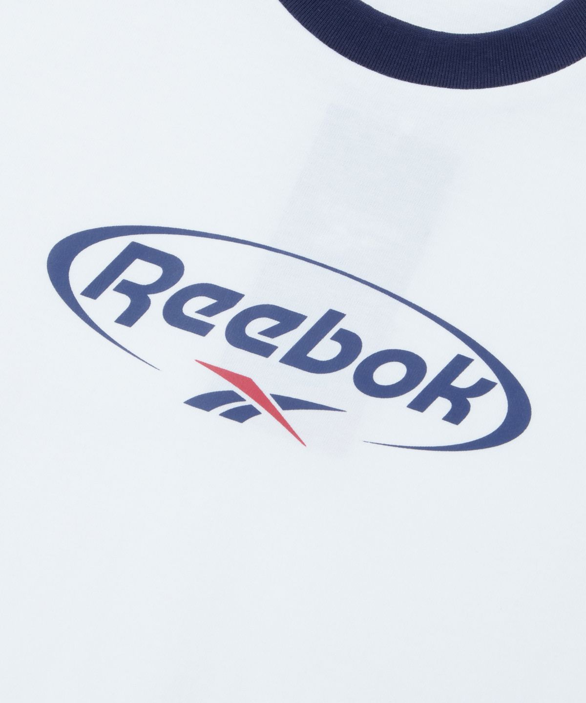리복(REEBOK) 서클로고 세미크롭 링거 반팔티 (W) - 화이트