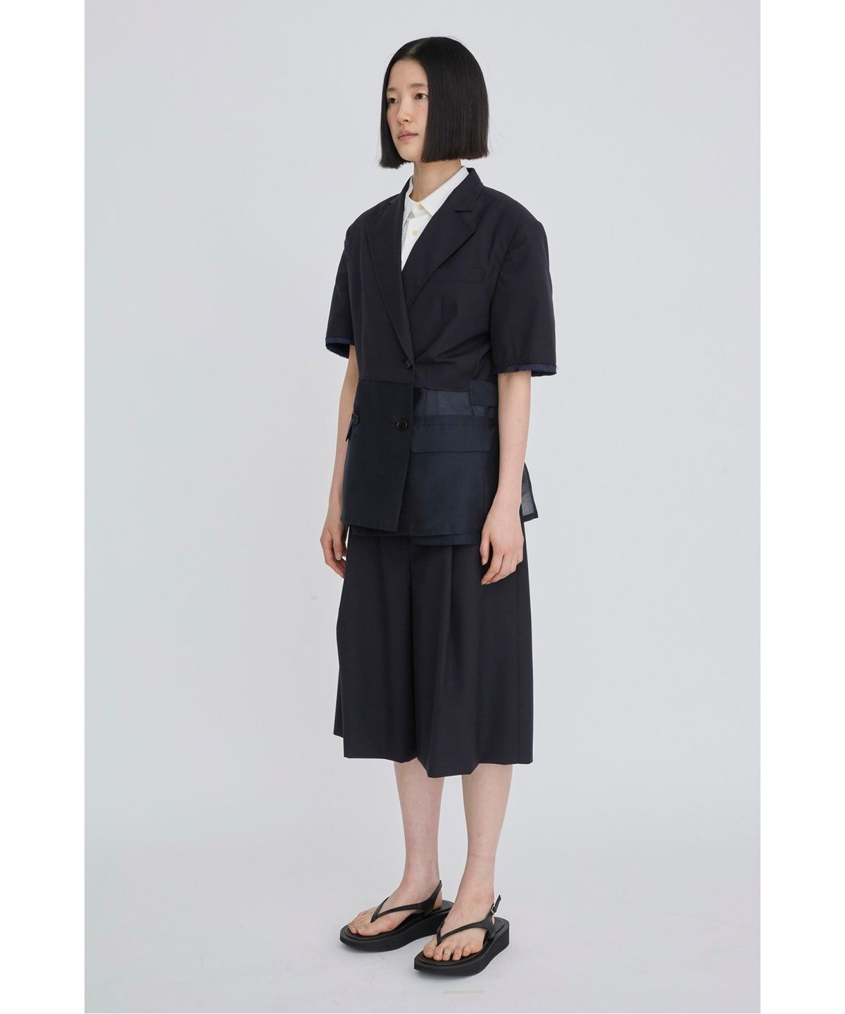 래코드(RECODE) Open-Back Half Jacket  RQJAM26507NYX