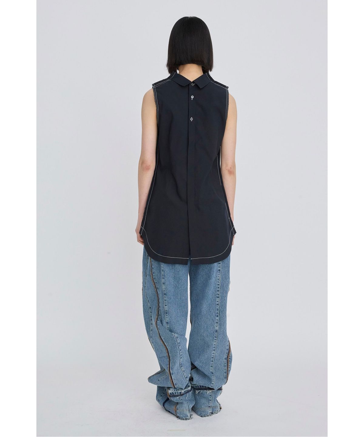 래코드(RECODE) Front Slit Sleeveless Shirt RQSAM26515NYX