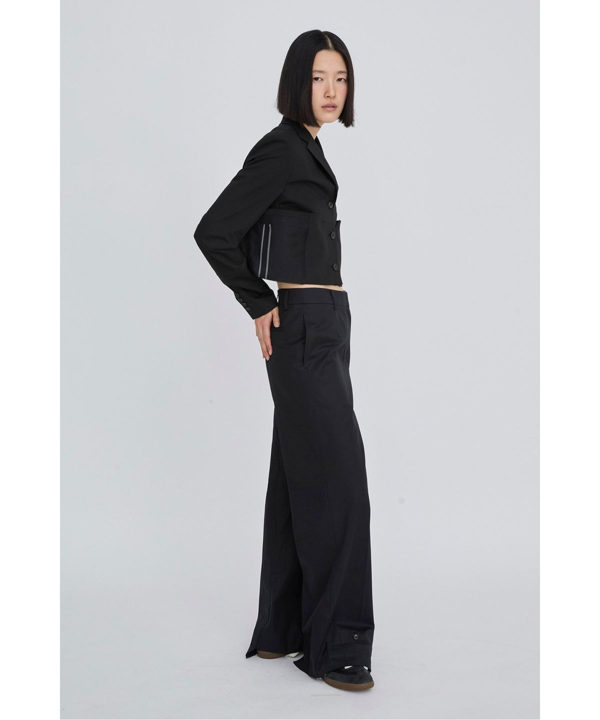 래코드(RECODE) Layered Waist Panel Detail Hem Pants RQPAS26525BKX
