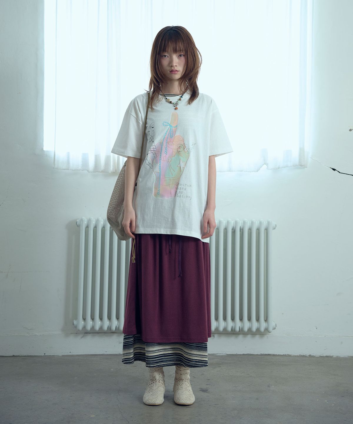 나이스고스트클럽(NICEGHOSTCLUB) RAINBOW FINGER TEE_WHITE(NG2GMUT514A)