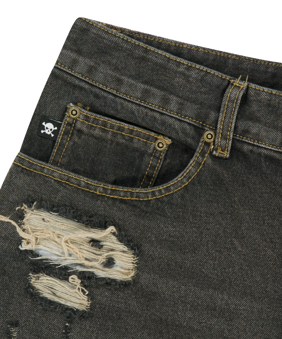 위캔더스(WKNDRS) [KOIN SEOUL] DAMAGED SKULL DENIM SHORTS (BLACK)