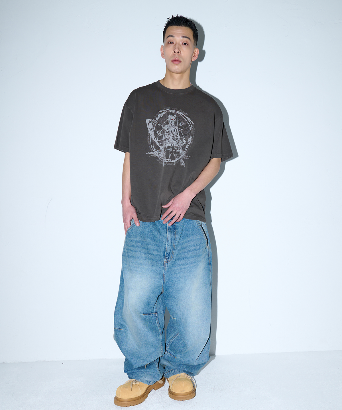 위캔더스(WKNDRS) [KOIN SEOUL] SKELETON WIDE LOW DENIM PANTS (DENIM)