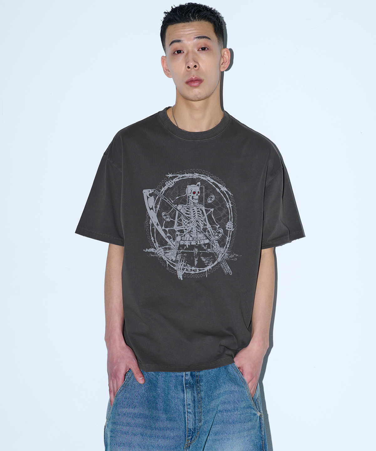 위캔더스(WKNDRS) [KOIN SEOUL] REAPER T-SHIRT (BROWN)