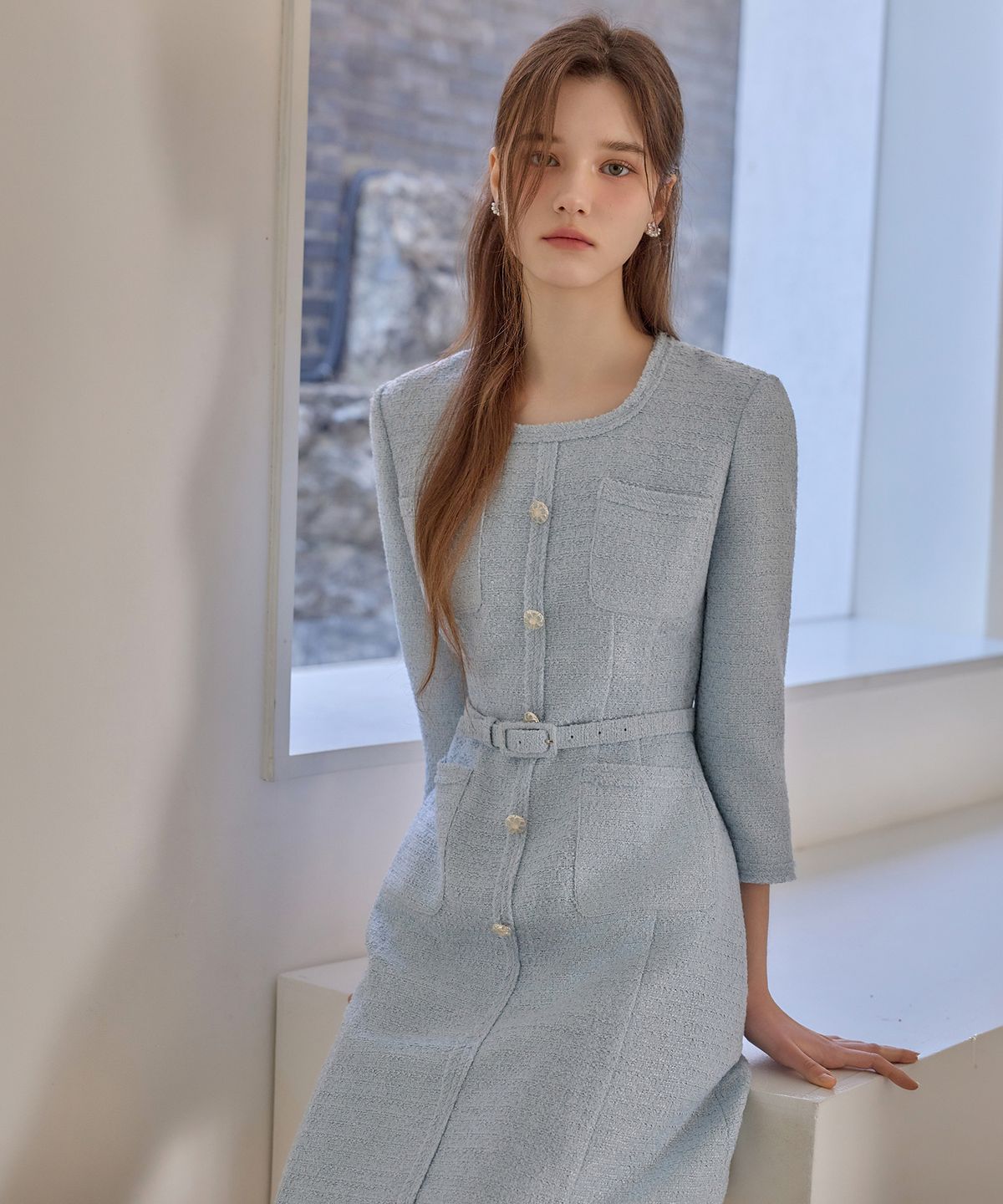 쥴리앤칼라(JULIY&CALLA) 26SS Calla136 쉬비긴즈 벨라 트위드 원피스 스카이블루