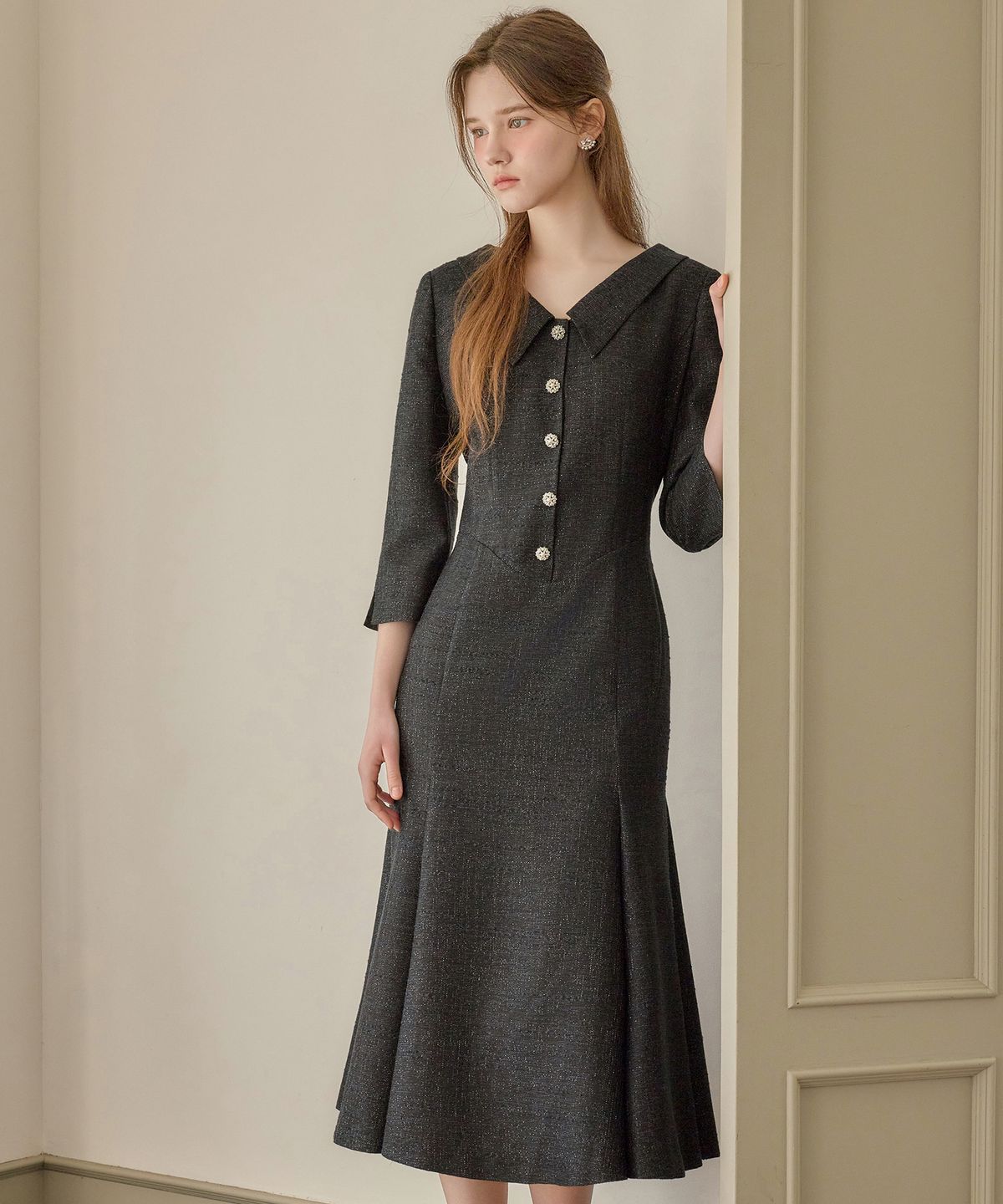 쥴리앤칼라(JULIY&CALLA) 26SS Calla140 쉬비긴즈 아틀리에 트위드 원피스 블랙