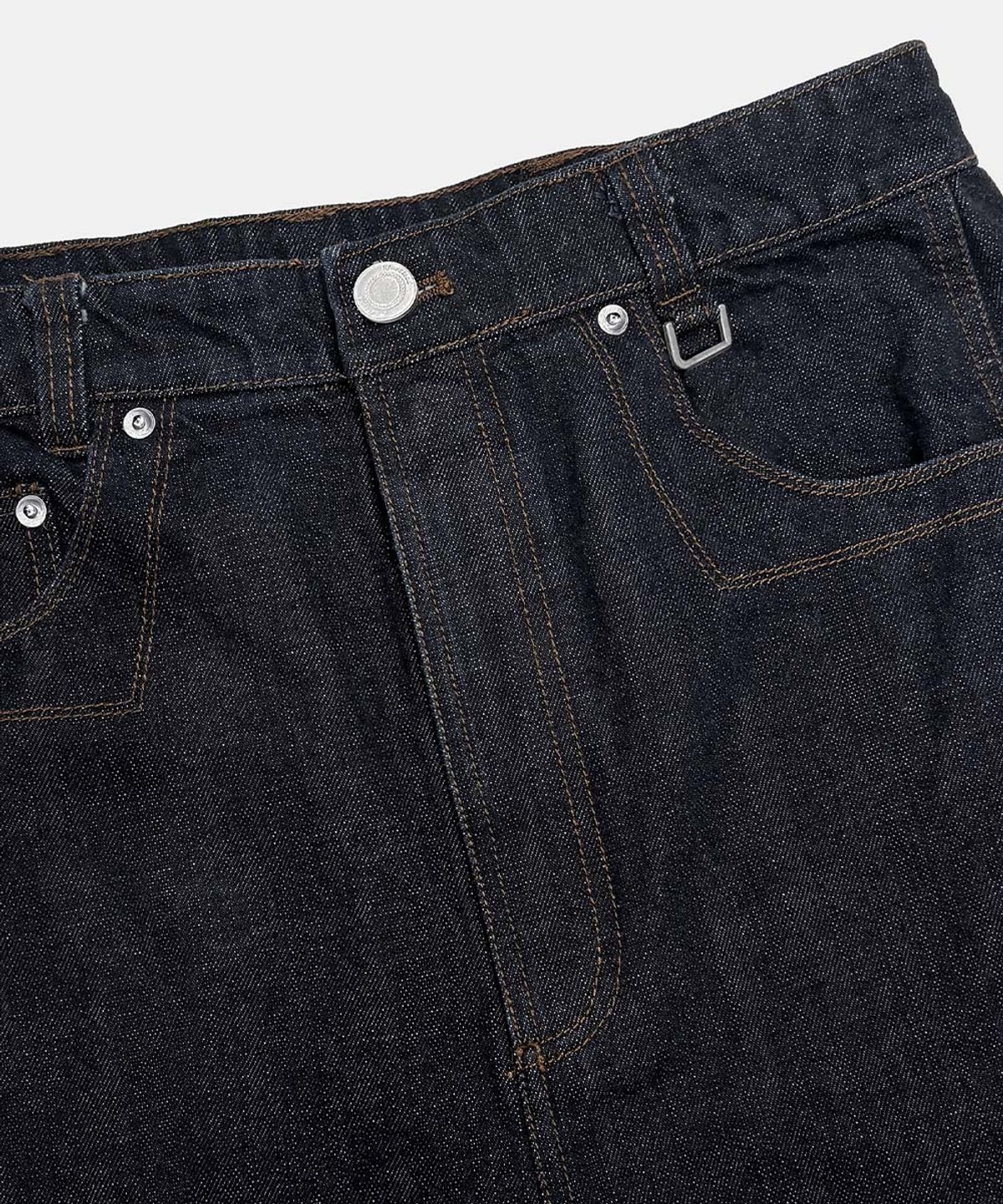 배드블러드(BADBLOOD) Selvedge Cinch-Back Curved Fit Pants - Black