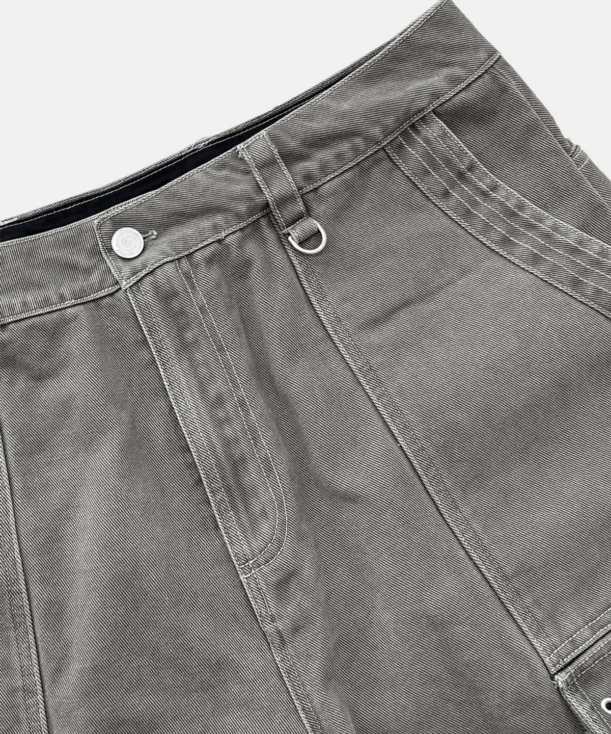 배드블러드(BADBLOOD) Arc Curved Fit Cargo Pants - Khaki Grey
