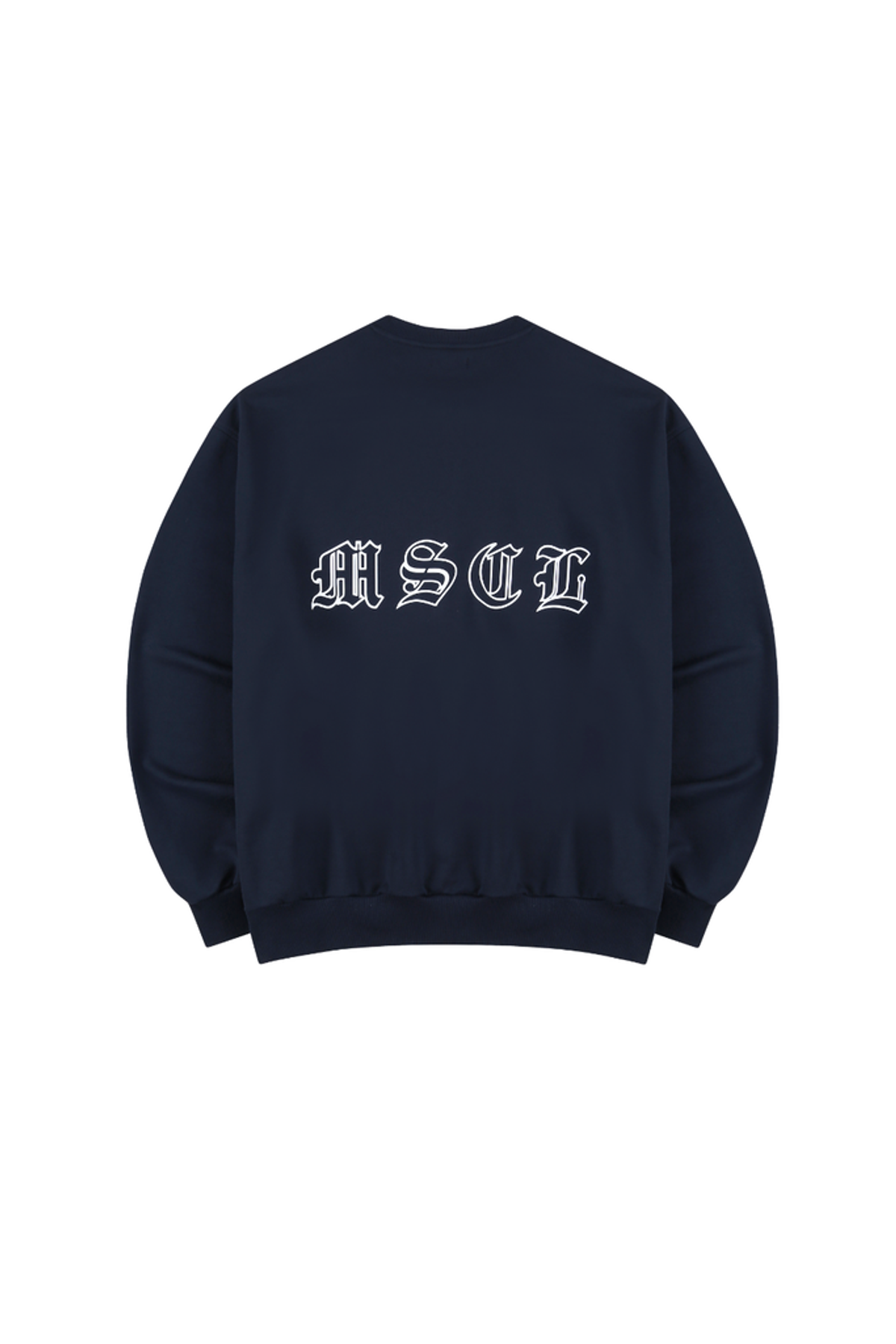 머스콜로(MUSCOLO) 블랙레터 타이포그래피 오버핏 맨투맨 - 네이비