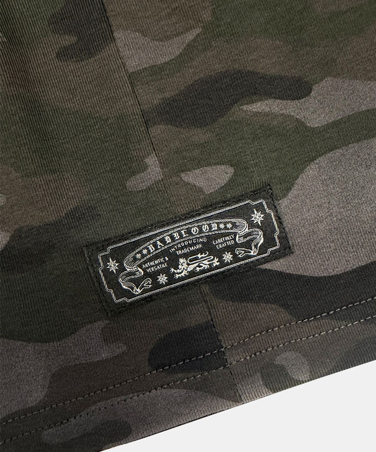배드블러드(BADBLOOD) Viper Logo Mock-Neck Cap Sleeve - Black Camo