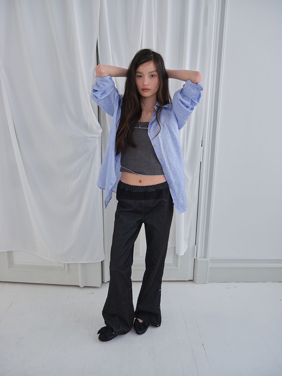 무음(MUWM) 플레어 레이스 스트레치 팬츠 Flare Lace Stretch Pants (Black)