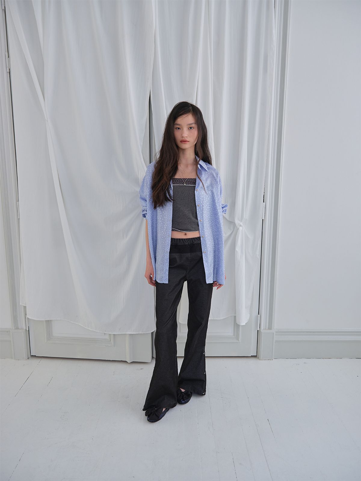 무음(MUWM) 플레어 레이스 스트레치 팬츠 Flare Lace Stretch Pants (Black)