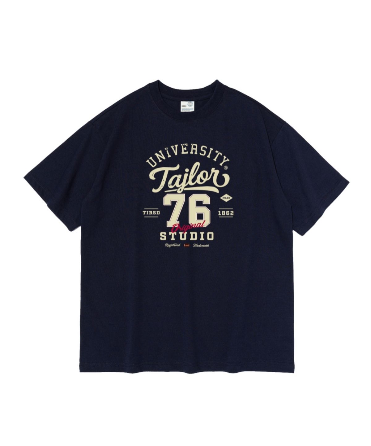 테일러 스튜디오(TAILOR STUDIO) 유니버시티 76 그래픽 오버핏 반팔티 (네이비)
