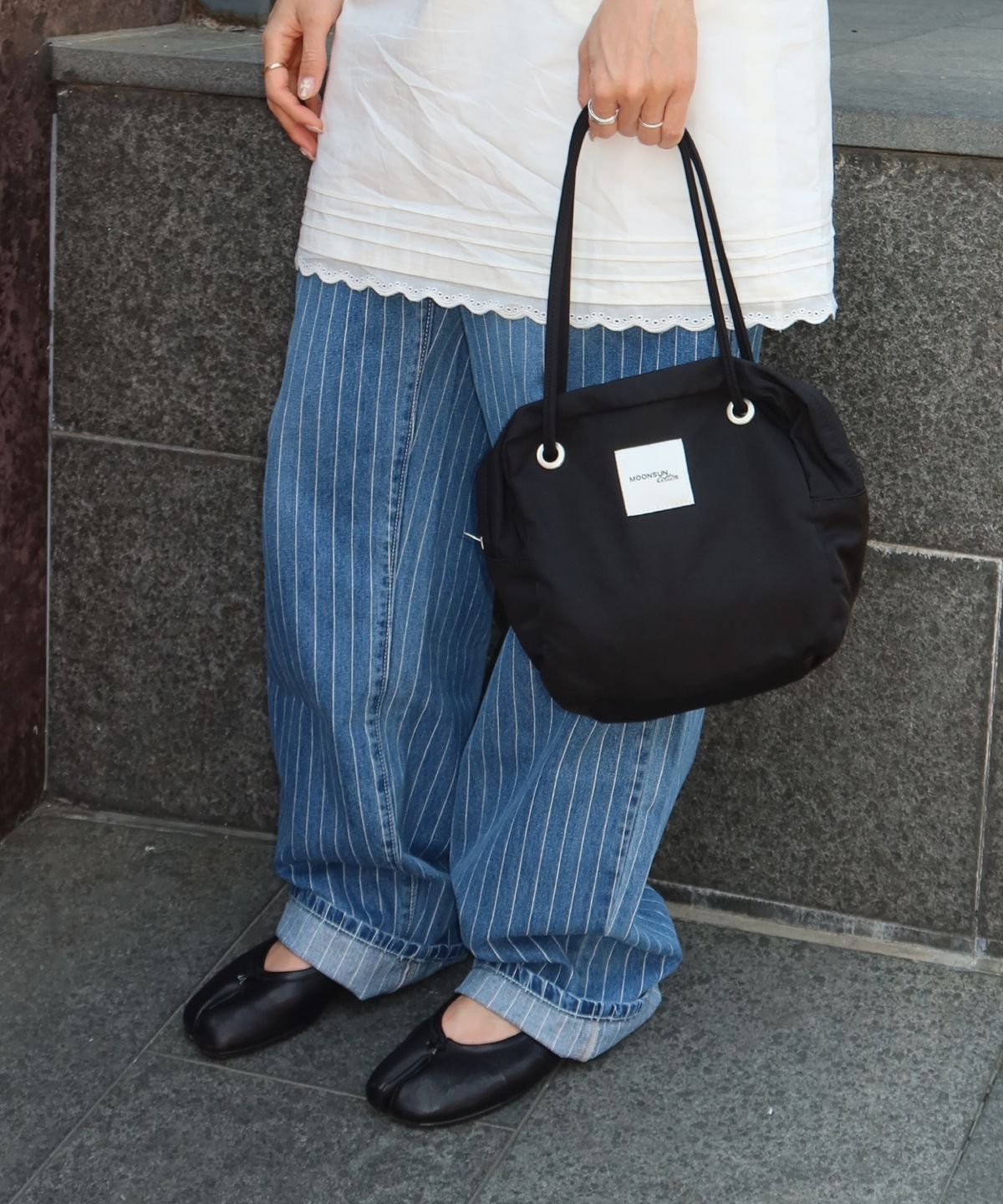 문선 아카이브(MOONSUN ARCHIVE) M.C 2-Way Eyelet-Strap Mini Bag / BLACK
