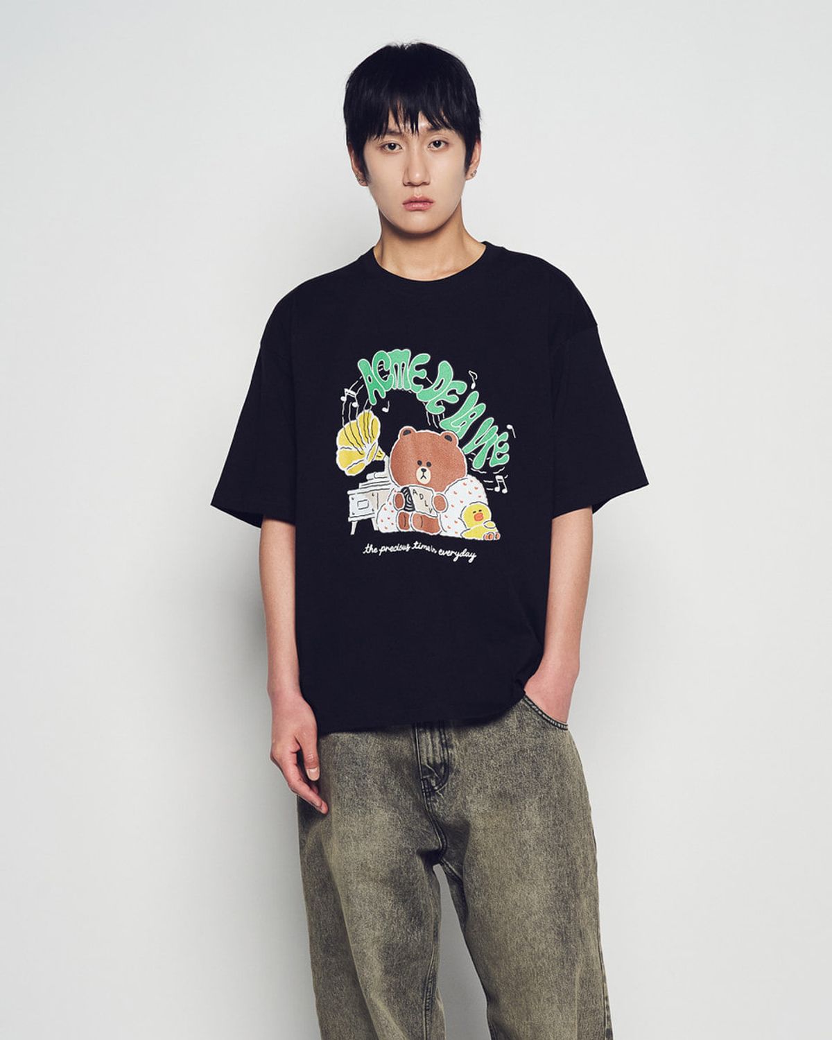 아크메드라비(ACME DE LA VIE) DAILY LINE FRIENDS SHORT SLEEVE T-SHIRT