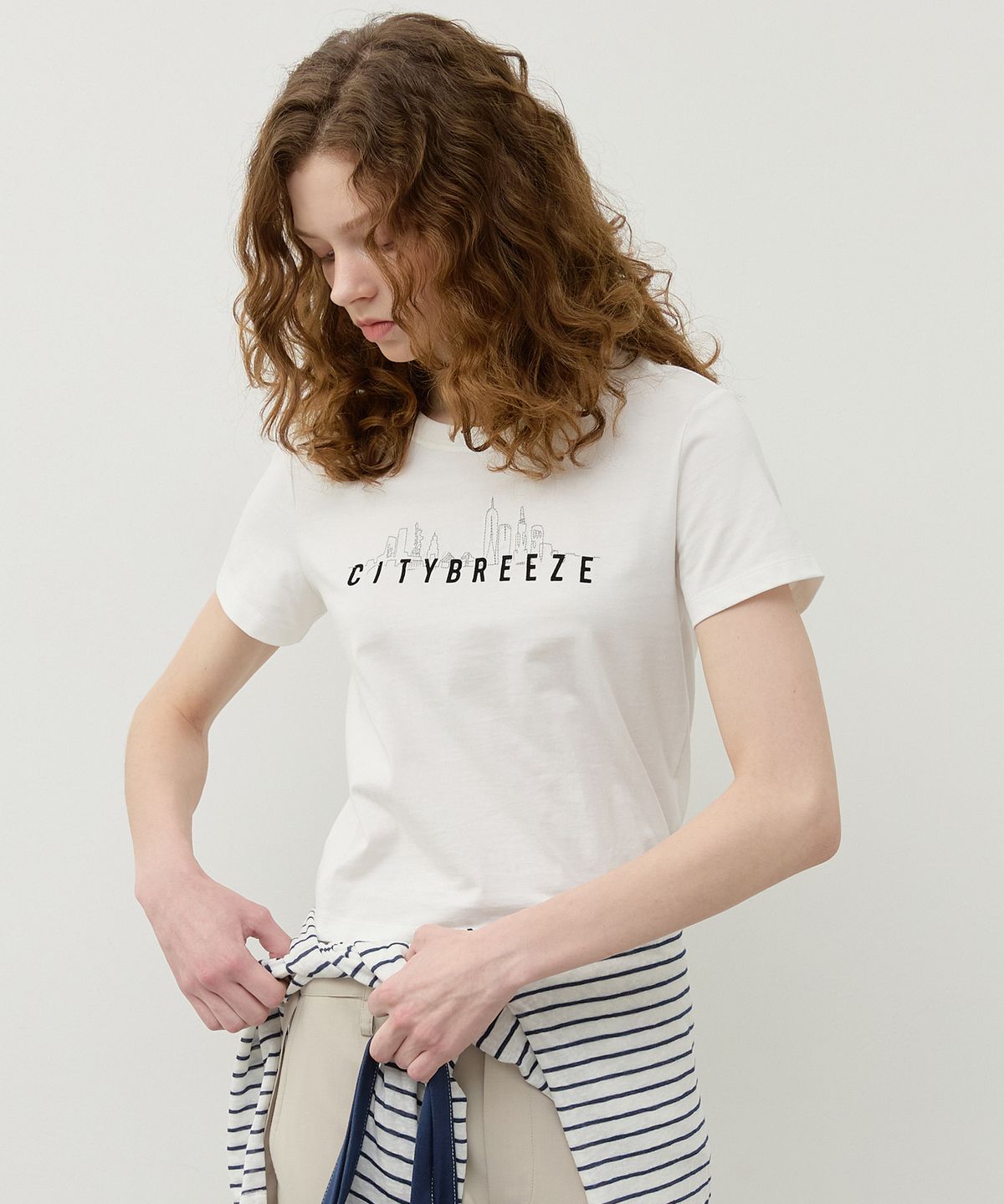 시티브리즈(CITYBREEZE) 스카이라인 반팔 티셔츠_WHITE
