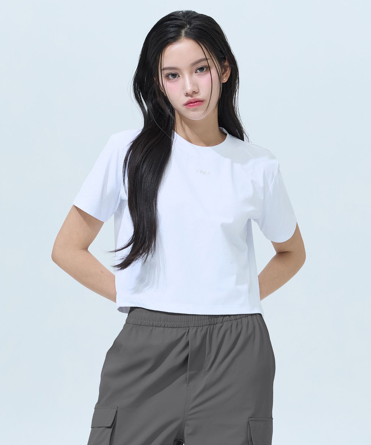 블랙몬스터핏(BLACK MONSTER FIT) 소로나 심볼 크롭 숏슬리브 (2color) / BM260202