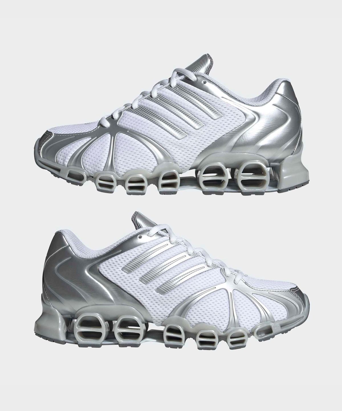 아디다스(ADIDAS) 메가 고스트라이드 - 화이트:실버메탈릭 / JQ0555