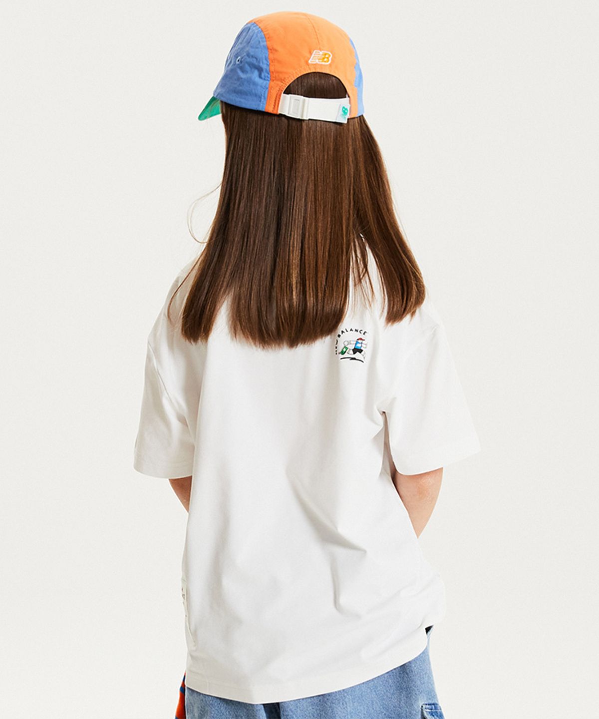 뉴발란스 키즈(NEWBALANCEKIDS) Run Festival_아동 쿨터치 일러스트 반팔티 NK9EG2503U39