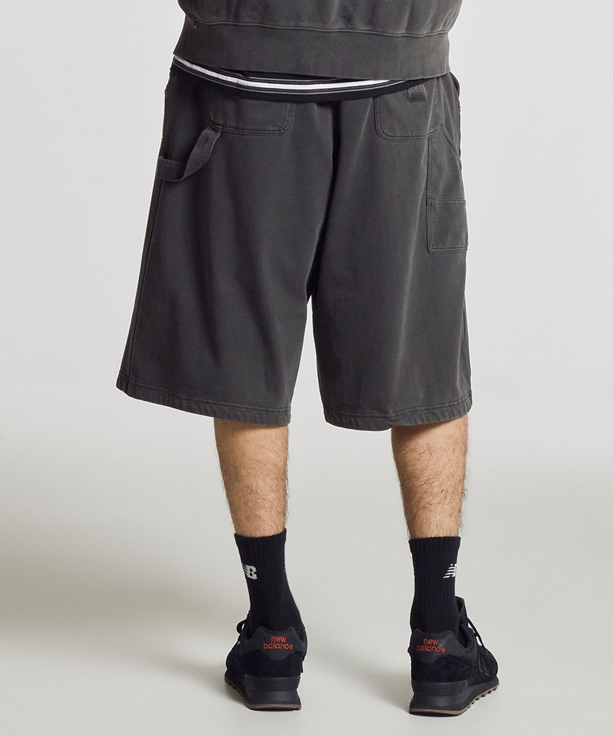 뉴발란스(NEW BALANCE) NBNVG21523 / UNI 트랙 클럽 카펜터 7부 쇼츠 (CHARCOAL)