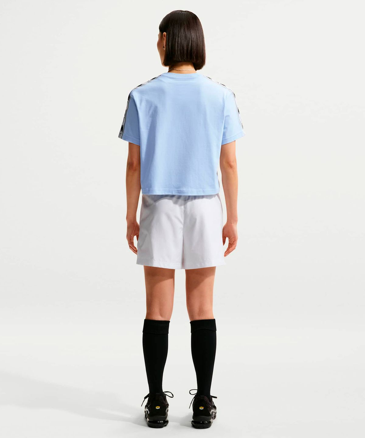 나이키(NIKE) 스포츠웨어 클래식 우븐 미드라이즈 쇼츠 W - 화이트:블랙 / FV7558-100