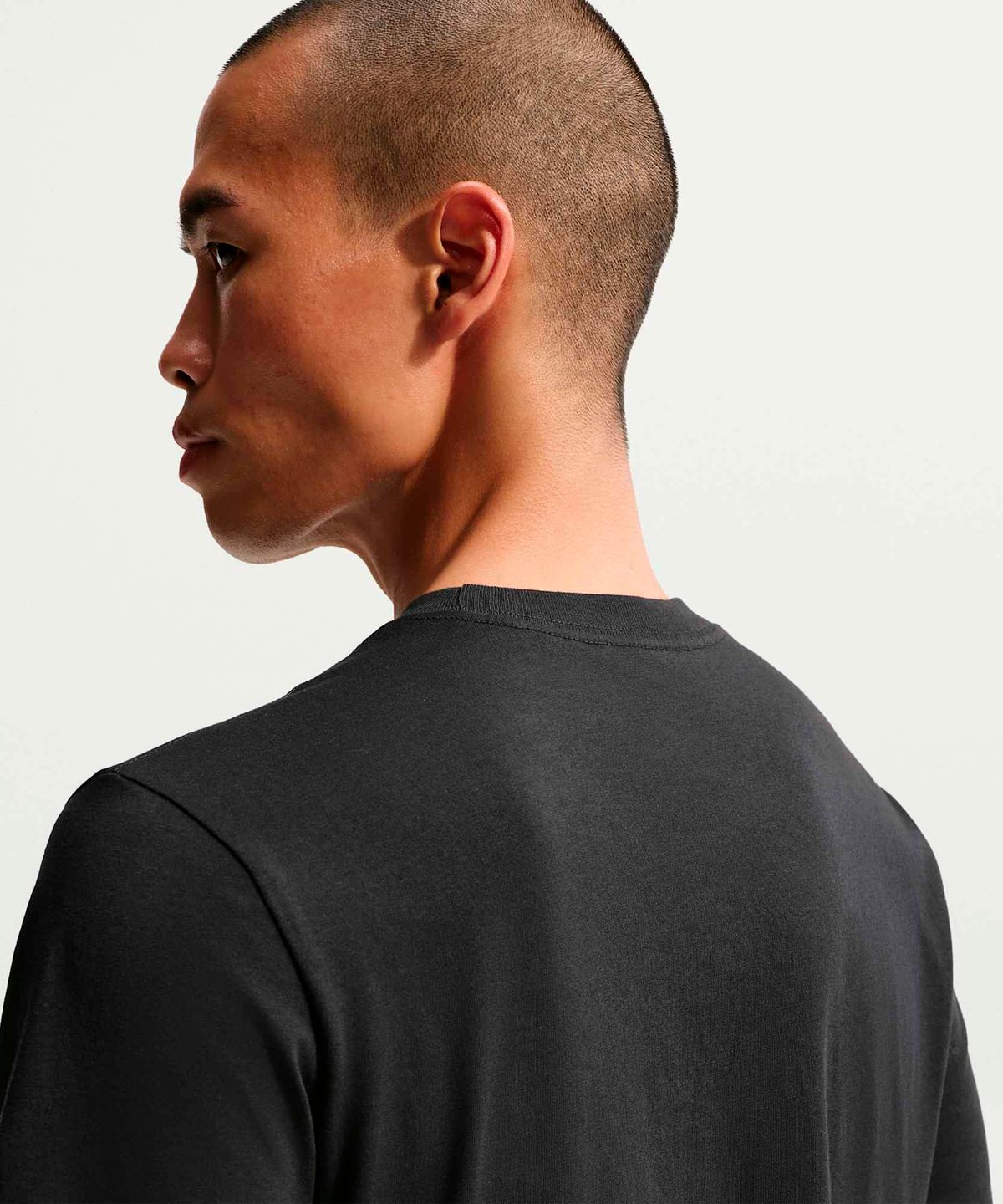 나이키(NIKE) 스포츠웨어 티셔츠 M - 블랙 / IM9334-010
