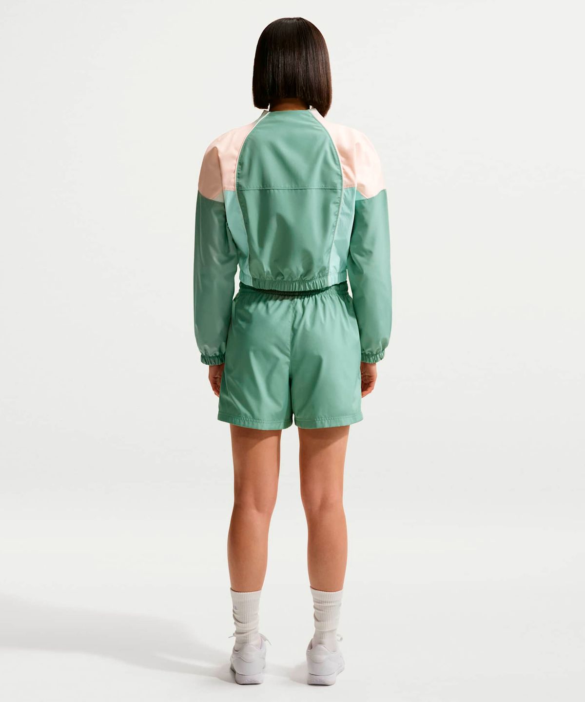 나이키(NIKE) 스포츠웨어 클래식 우븐 미드라이즈 쇼츠 W - 스팀:세일 / FV7558-006