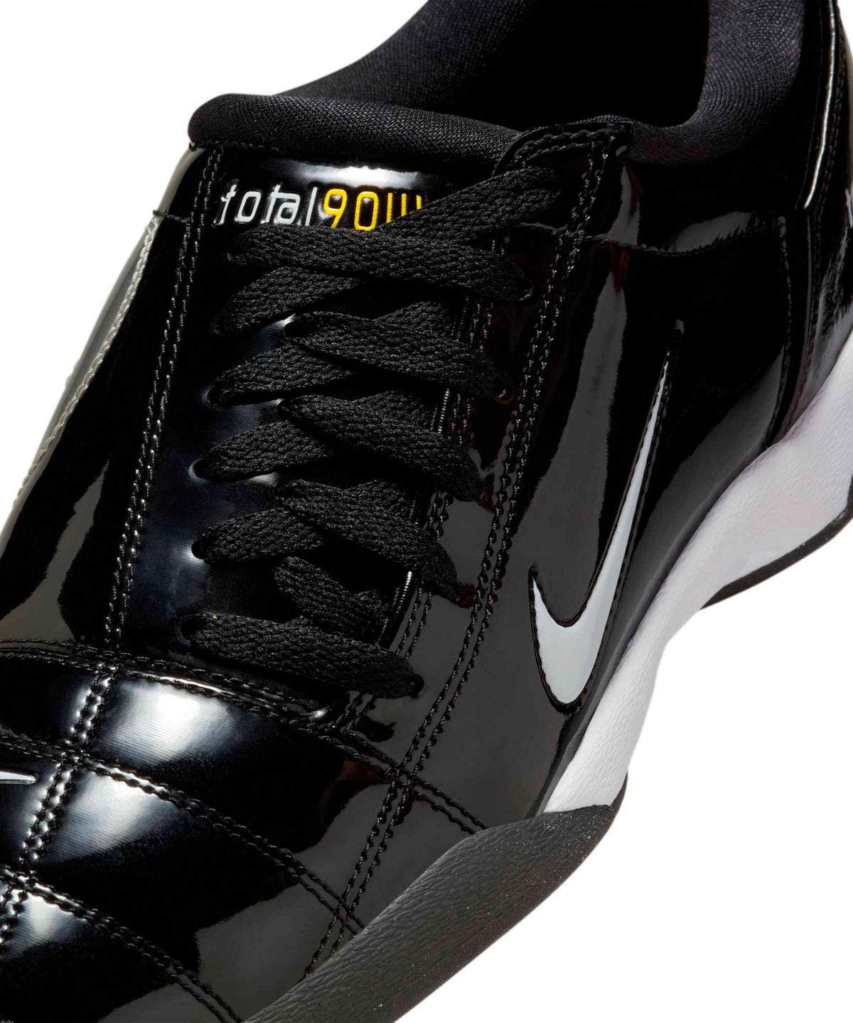 나이키(NIKE) 토탈 90 M - 블랙:메탈릭 실버:화이트 / HJ9351-001